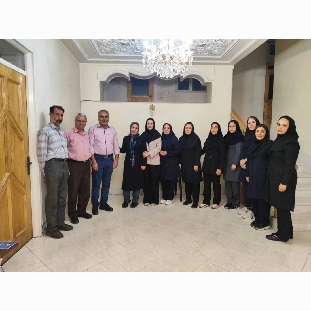 کادر اجرایی و آموزشی دبستان استاد محمد بهمن بیگی